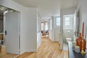 Spacious 3 Bedroom Apartment - Luxe Trocadero