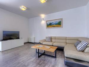 Villa Terra Gialla by Interhome