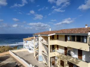 Apartment Su Sguardu 'e su Mari by Interhome