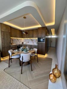 Sea View Luxury Retreat – Mouille Grange 710