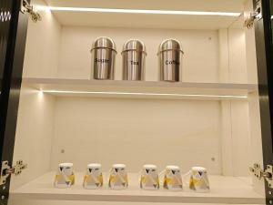 Homlee-Gold-4BHK-Lift-Parking-Vasant Kunj