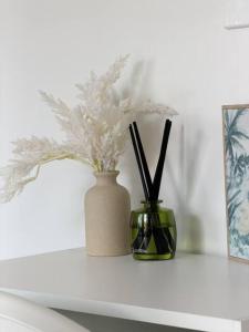 Self contained 1BR near Pinelands Centre