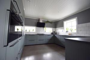 Newly built house near the sea & beach SE09166