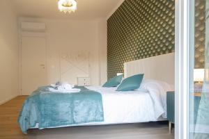 200mt MetroC Moderno per 5 persone al centro