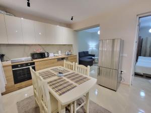 Bellis Tirana Center Apartment 2