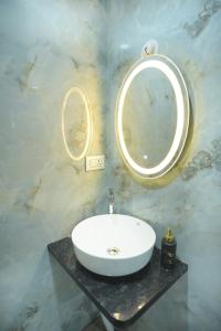 Hotel Mauli executive & Restaurant