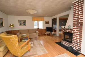Spacious cottage in Svanesund near beach and grocery store SE09163
