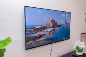 spacious two bedroom apartment withmodern facilities near yaya centre