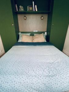 Jins cosy apartment at Paris 10ème