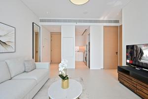 New & Beautiful 1BD Apartment in Address JBR