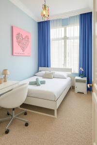 Floras Palace - The Hague Scheveningen