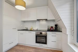 Cozy 1BR in city center - Color 31