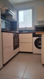 Appart pour 4 à 5 personnes - à 30 minutes de Paris et 15 minutes de Disneyland - direct en RER