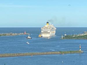 Apartamento vista mar, 2 quartos em Itajaí ao lado de Balneario Camboriu e Penha SC
