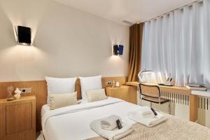 Sublim apartment Montaigne-Eiffel Tower