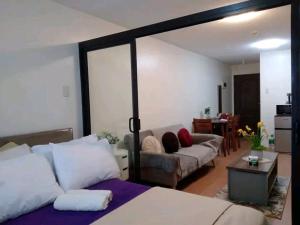 B4B staycation one oasis cdo