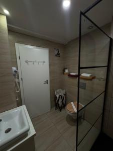 Lucas investment L3 -104