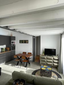 Tiny house avec terrasse privée - Parking - Fibre TV