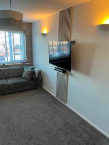 Home in Whickham Perfect for Work or Leisure - Pass the Keys