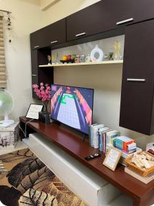 T3 Airport Condo Escape by JM and Ian