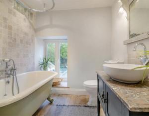 3 Bed in Trelleck oc-j34206