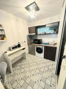 Apt Disneyland 6p, parking, bus sur place