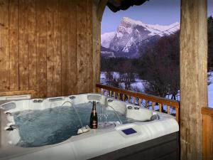 Chalet Trumont - OVO Network