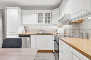 Apartment with view of the city