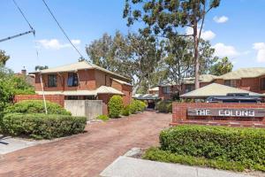 Stylish Villa, Leafy Courtyard Sanctuary