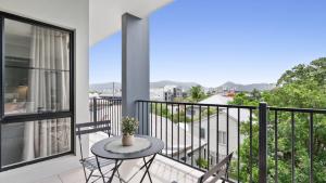 Moon Dusk Loft on Accent