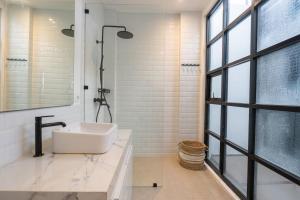 Villa Sonder 3BR private villa in Canggu