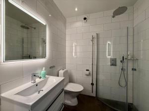 The Family Flat - 5 Beds - Central Gothenburg