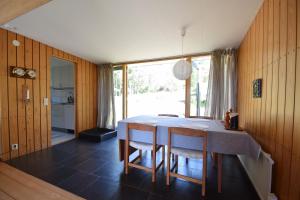 Private holiday home near the sea SE09157