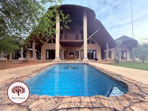 Zebula Golf and Wildlife Estate - Nights Sky Pax 16 - Moi Signature Luxury villa