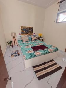 CITY VIEW Private 1BHK Flat in South Delhi