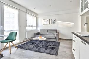 Bel appartement pres des Champs-Elysees