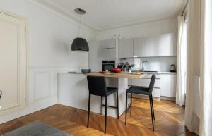 Superbe appartement haussmannien au coeur de Paris