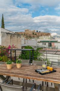 Favorite Athenian Rooftop & Apts