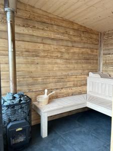 u Lucyny w Białce Tatrzańskiej- jacuzzi i sauna w ogrodzie, skibus pod domem