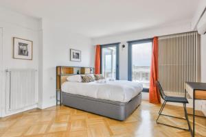 Splendide terrasse avec vue Tour Eiffel