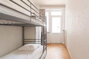 Monte Carlo Escape 155