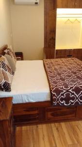 Twin Oaks Kasauli Hills