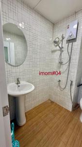 iMoji Stay-Room IMPACT