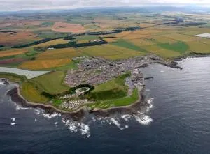 Belvedere Holiday Home - 波索伊