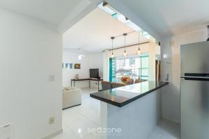 Apto 2 Quartos a 210 m da Praia RAZ0203