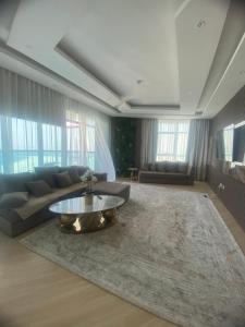 Ajman Corniche Residences T7