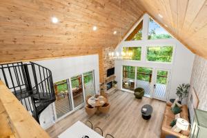 Hot Tub Pickleball Mtn Views Firepit & Porch