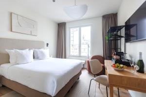 Le Catherine by Sweett