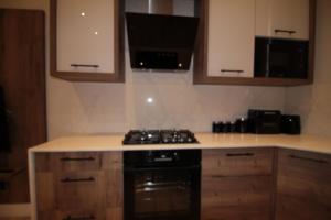 Terrific 2Bed 2Bath Duplex With Parking