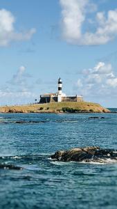 Studio no coração da Barra 400m da Praia